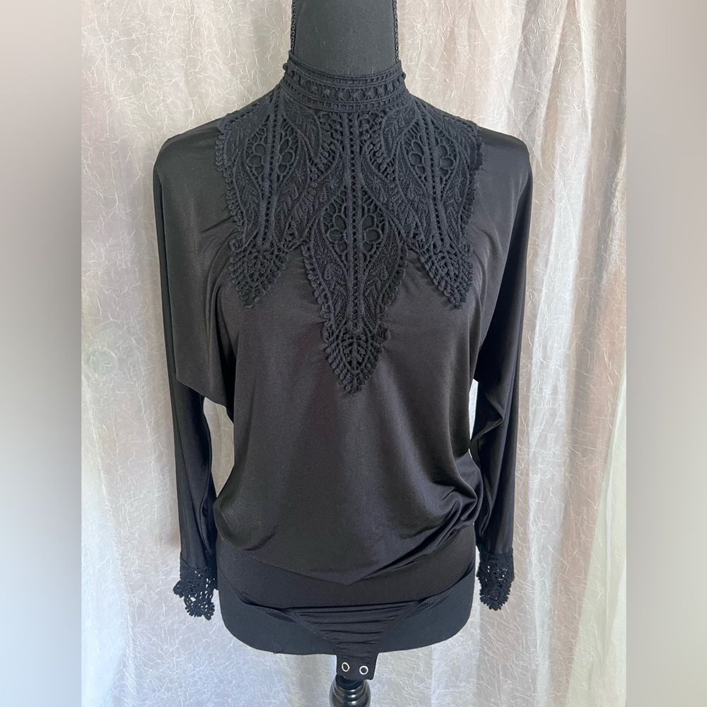 EXPRESS lace high neck dressy bodysuit - Picture 1 of 7